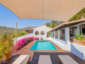 Cubo's Mountain View Casa Marling, Coin